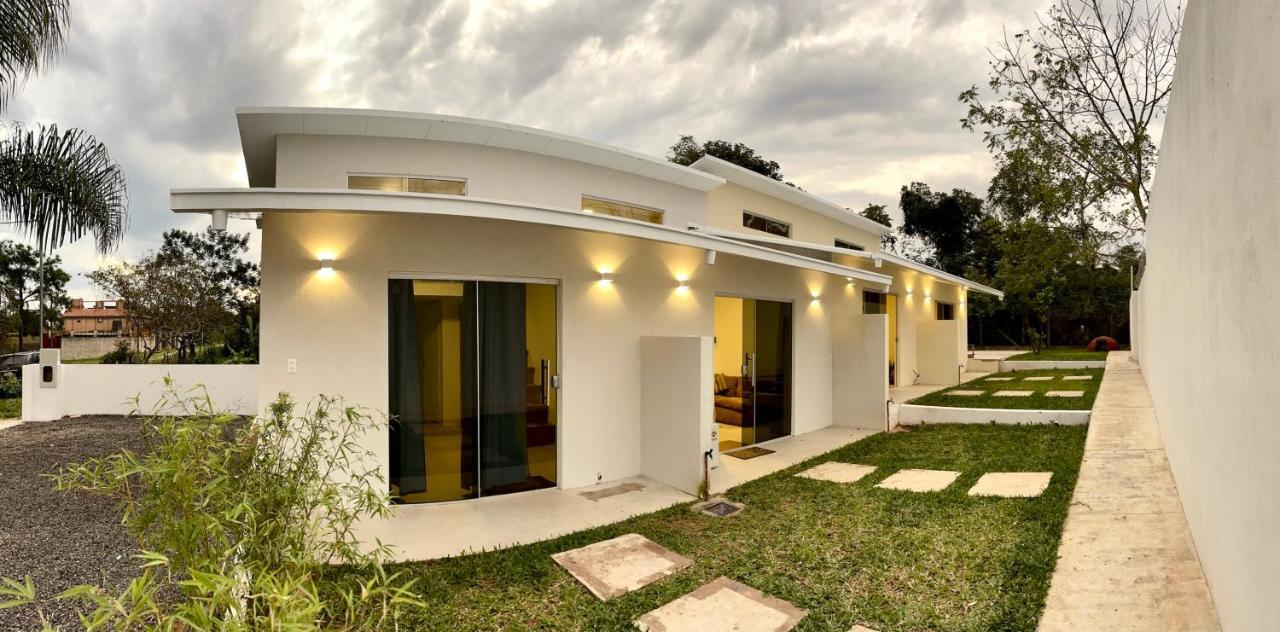 Tiny Houses En Asuncion. Zona Aeropuerto-Rakiura Luque Extérieur photo